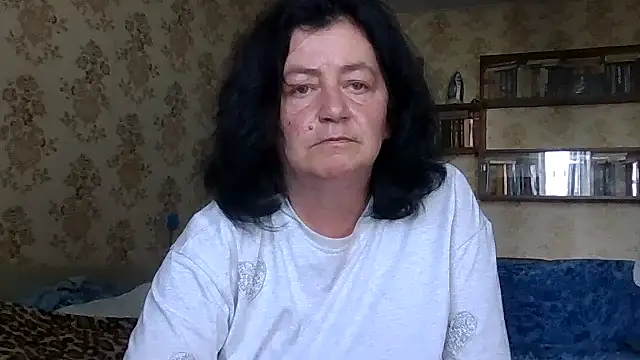 GypsiQueen2 webcam