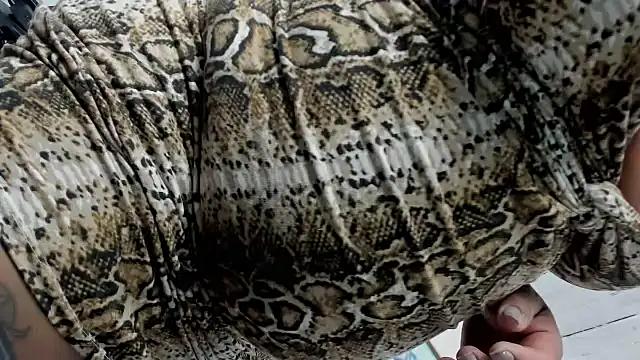 lucianabigcockxx live sex cam