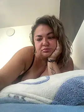 MikyVesela webcam
