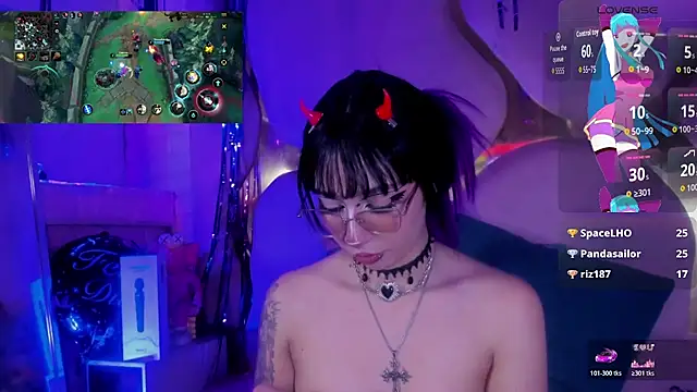 Niina_sssy live cam on StripChat