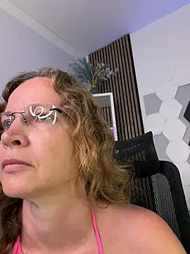 AnnikaRose Live Webcam on Stripchat
