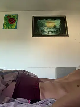 Toyjungee Live Webcam on Stripchat