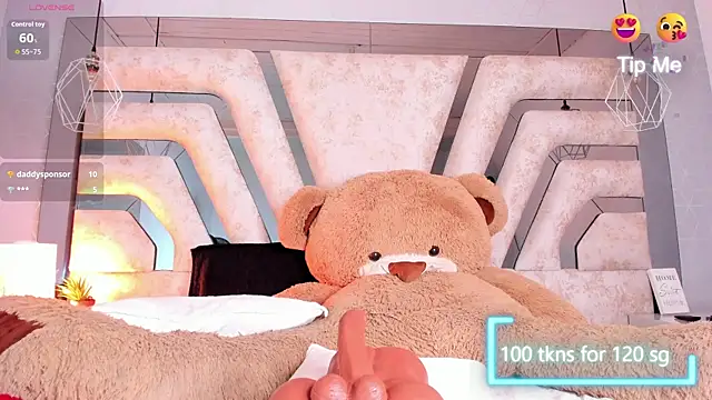 AngelineHeet webcam