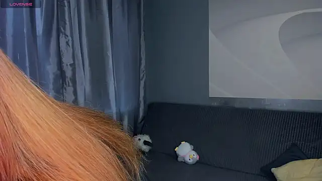 TarynPalek webcam