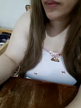 Madam_bezzzoul webcam