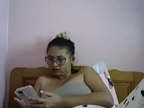 karen_sexy69 live cam on StripChat