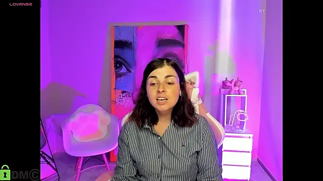 MartaEdams webcam