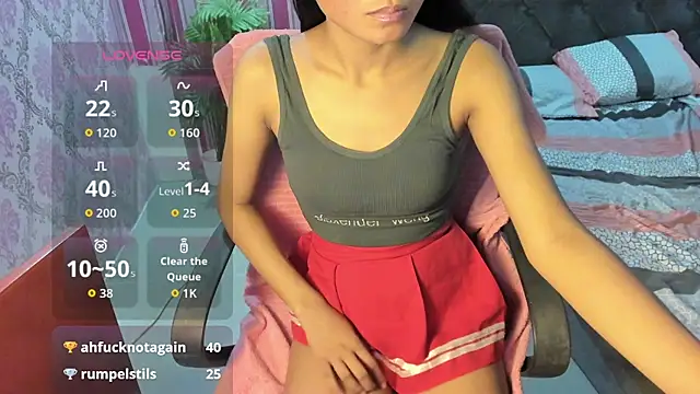 Mica_Jones live cam on StripChat