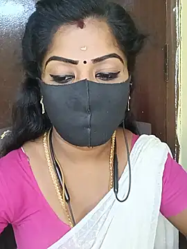 tamilammukuttyy webcam