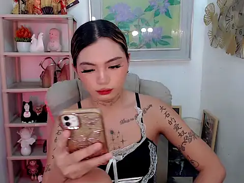 JasmineHiller webcam