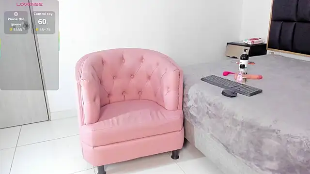 abigail_johnson webcam