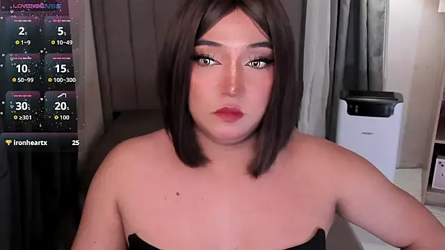 Sensual_Ekang webcam