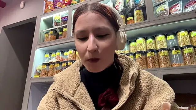 SuzanMoote webcam
