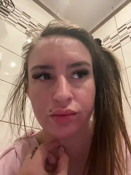 TwojaMary69 webcam