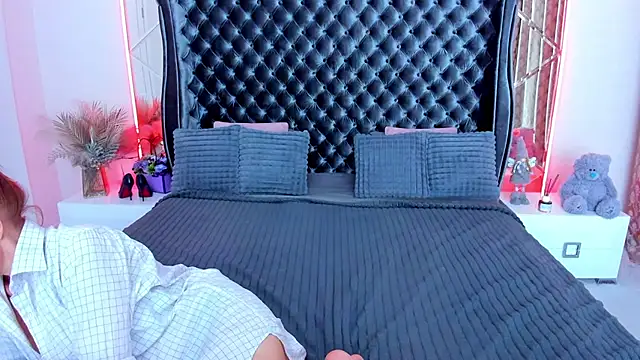 Rebecca_Diamond webcam