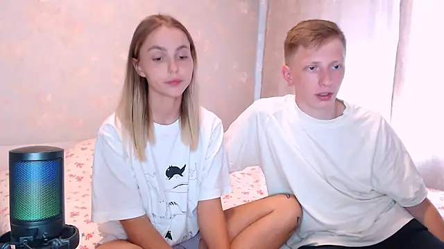 juliaanddima webcam