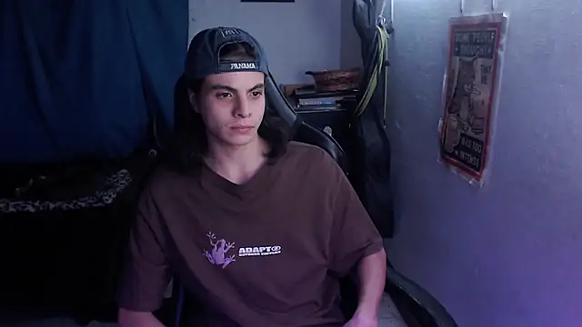 Elastic_Fantasy webcam