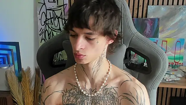 Original_Oliverrgroove live sex cam