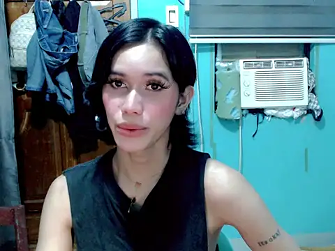 mystic_cumerika Live Webcam on Stripchat