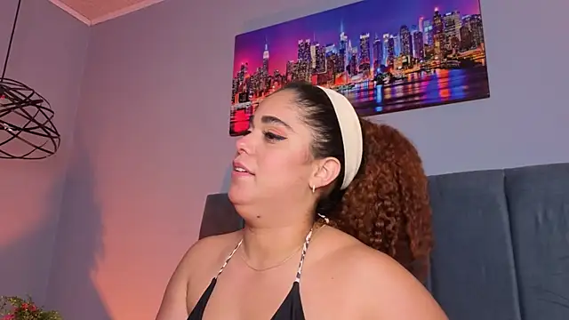 ninna_curly webcam