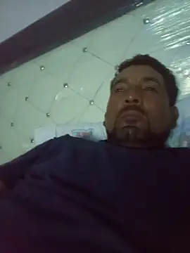 Ernesthot82 webcam
