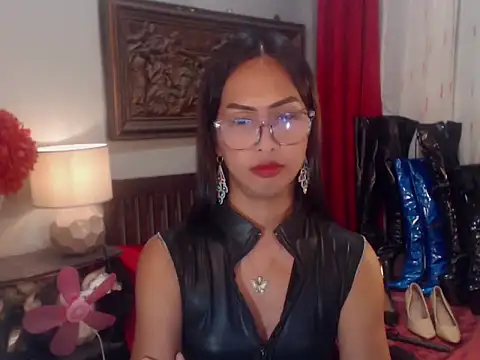Nathalieheartt webcam