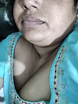 Hot_indian_Milf webcam