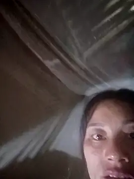 Momo-biki webcam
