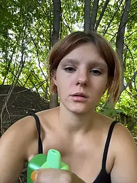 NinaParri 🖖 nude cam chat