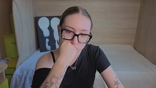 _kitti_meow_ webcam