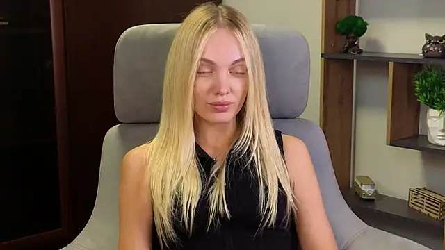 MarietteSolina webcam