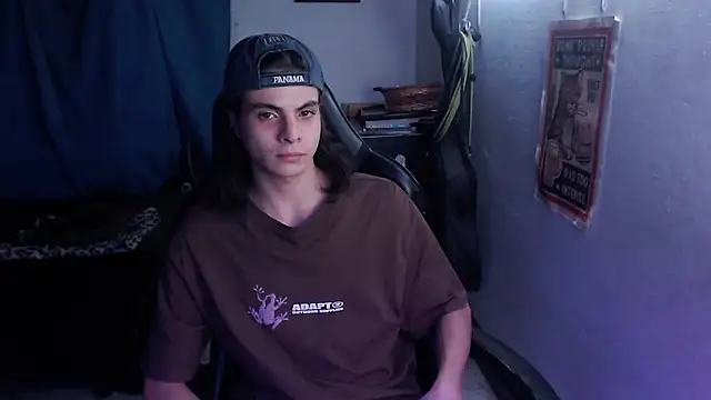Elastic_Fantasy webcam