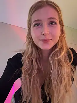 lunarase - LunaRase's free webcam - UK Sex Cams