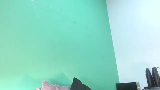 avaleri_cherry webcam