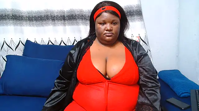 ChubbyBoobsxxx webcam