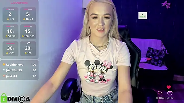 CrystalGirl99 webcam