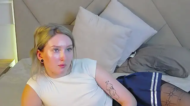 MarianeSun webcam