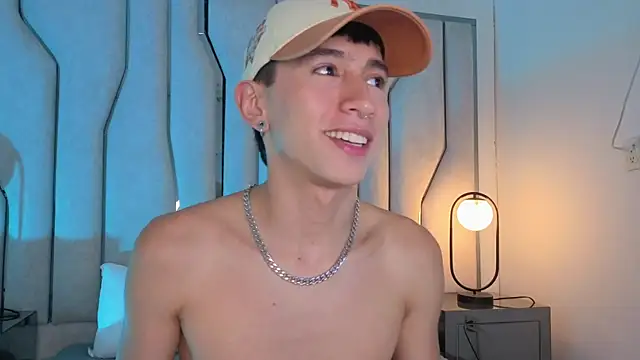 lian_cameron webcam