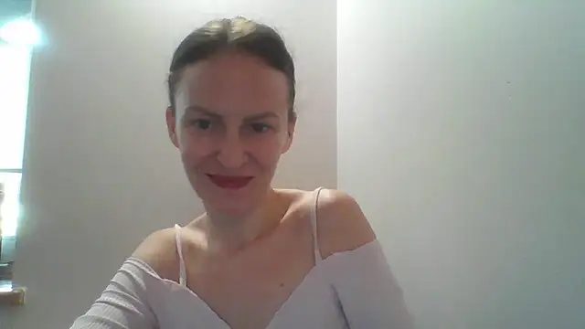 AnnaTight webcam