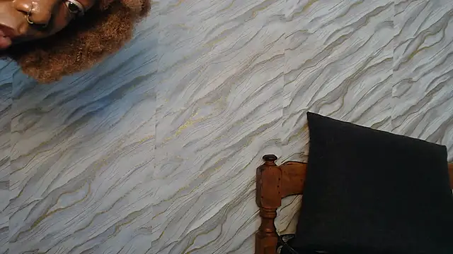 SpicyMackenzie22 webcam