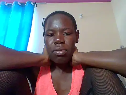 Blacksexyqueen24 webcam