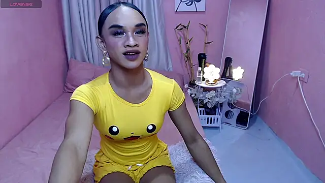 VivienneLuxe webcam