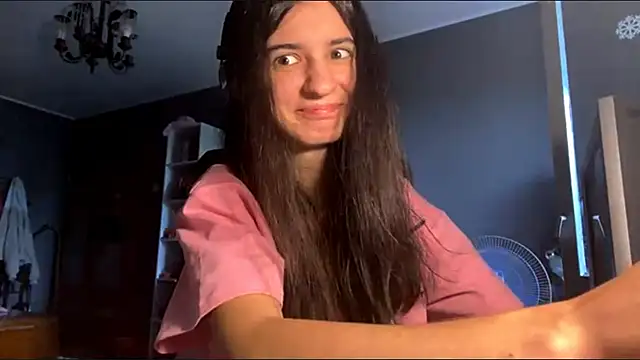 MindaHallmon webcam