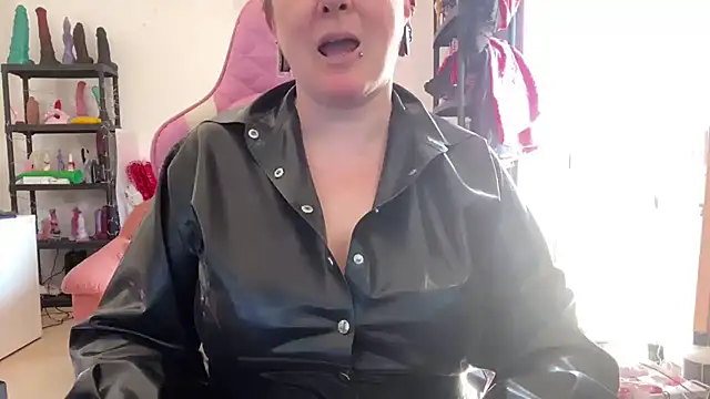 kisicaxx webcam