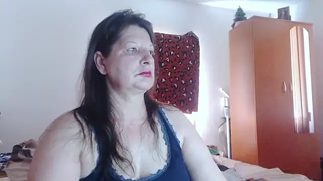 ExtasyMature live cam
