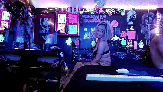 DaddyAndSplashQueen webcam