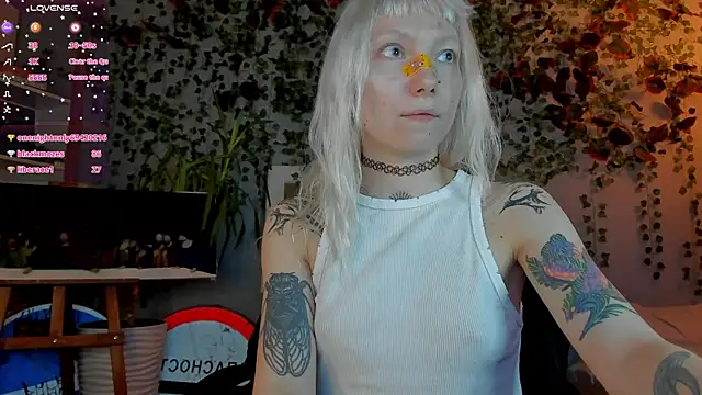 tattoo_art_baby webcam
