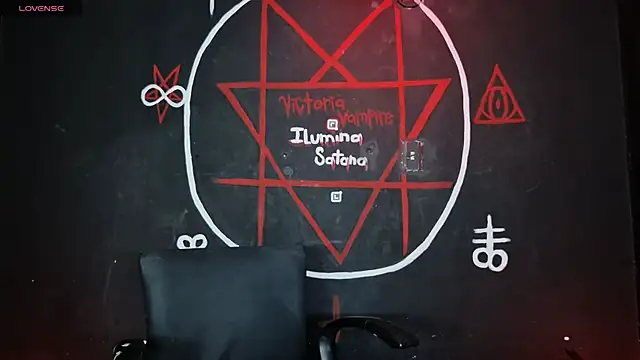 Victoriavampire666 webcam