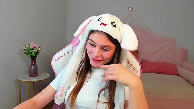 EricaFoxes webcam