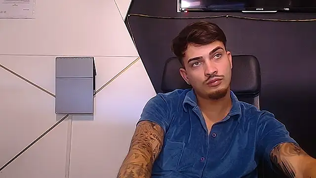 BrandonTate webcam